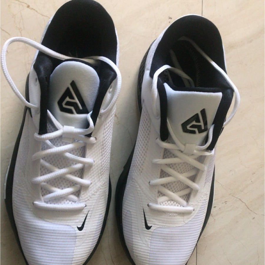 Giay Nike Zoom Freak 4 TB 'White Black' DO9679-100