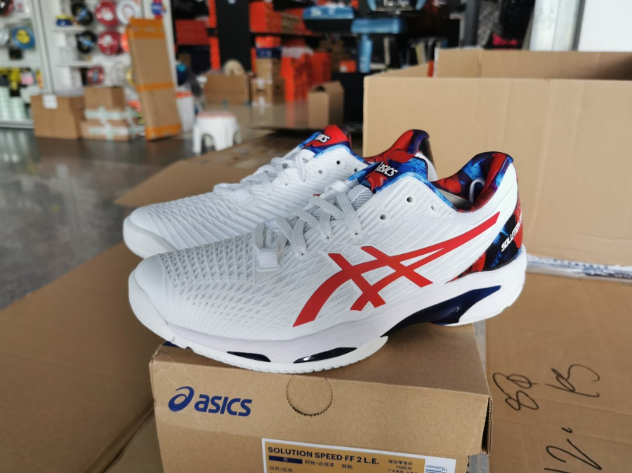 Alternative view of Giày Tennis Asics Wmns Solution Speed FF 2 LE 'White Classic Red' 1041A286-110