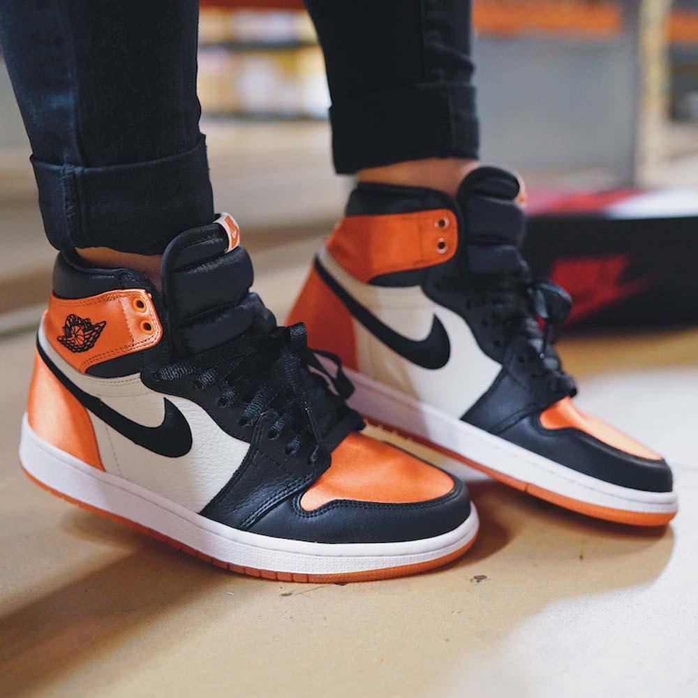 Giày Nike Air Jordan 1 Mid 'Shattered Backboard' 554724-058 - Ảnh 4