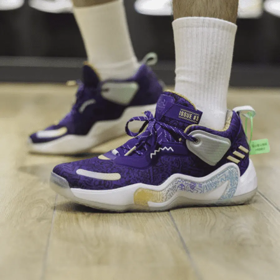 Alternative view of Giày Adidas D.O.N. Issue 3 GCA 'Playground Hoops' GV7264
