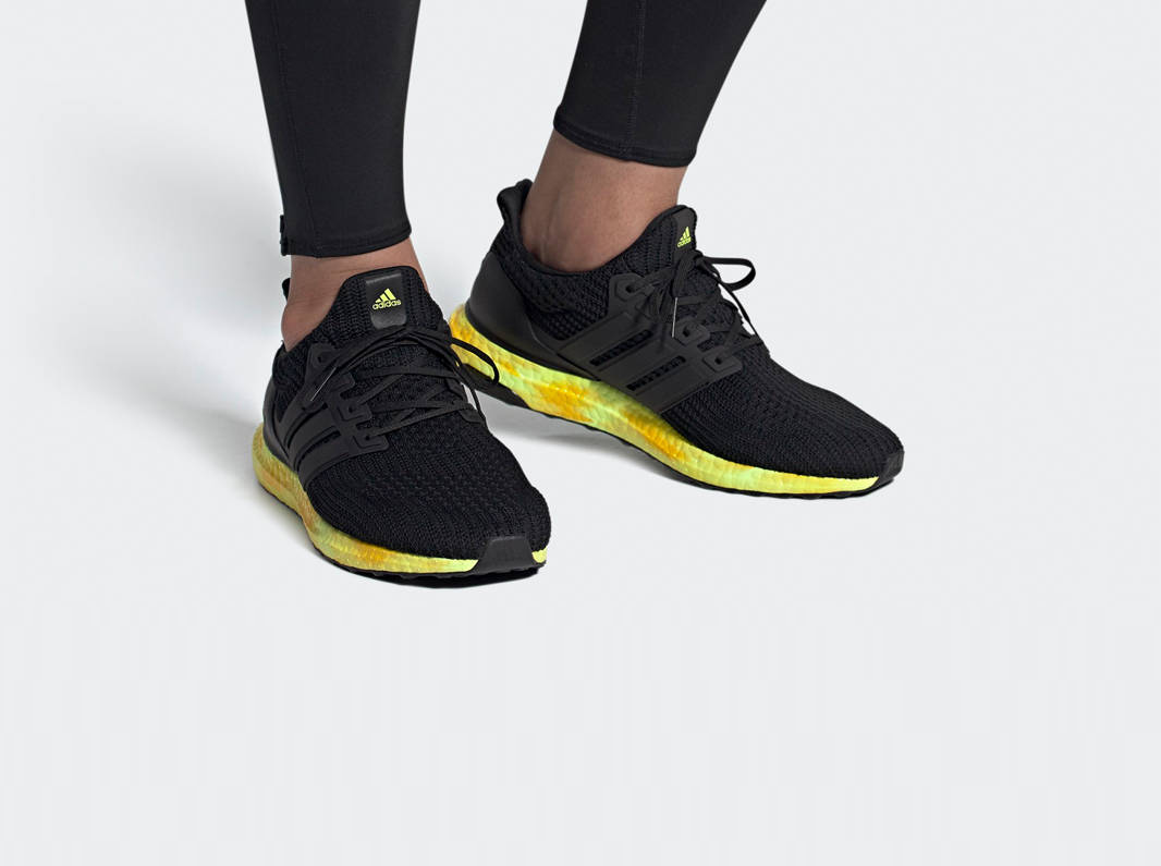 Alternative view of Giày Adidas UltraBoost 4.0 DNA 'Watercolor Pack Solar Yellow' GZ8814