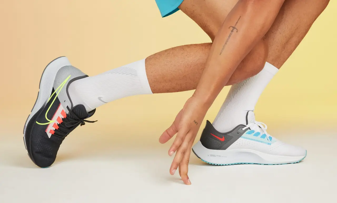 Alternative view of Giày Nike Air Zoom Pegasus 38 Limited Edition DJ3128-001