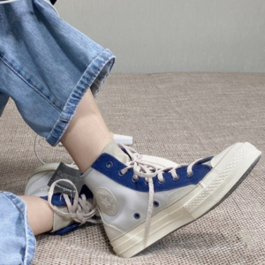 Giay Converse Chuck 70 Court High 'Pale Putty Midnight Navy' 171686C