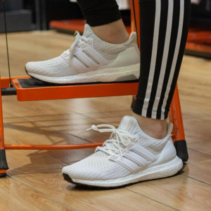 Alternative view of Giày Adidas Wmns UltraBoost 4.0 DNA 'Cloud White' FY9122