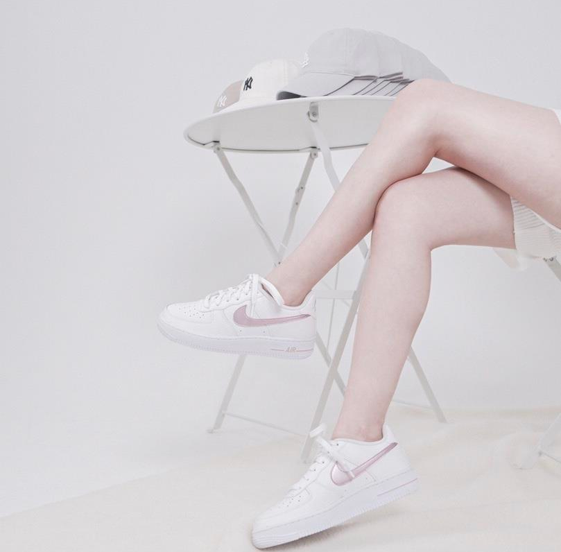 Giay Nike Air Force 1 GS 'White Pink Glaze' CT3839-104