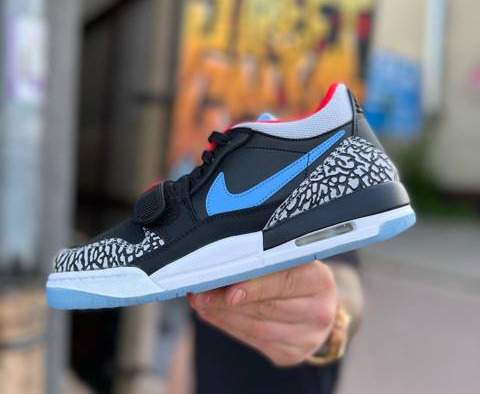 Giay Nike Air Jordan Legacy 312 Low GS 'Black Valor Blue' CD9054-004