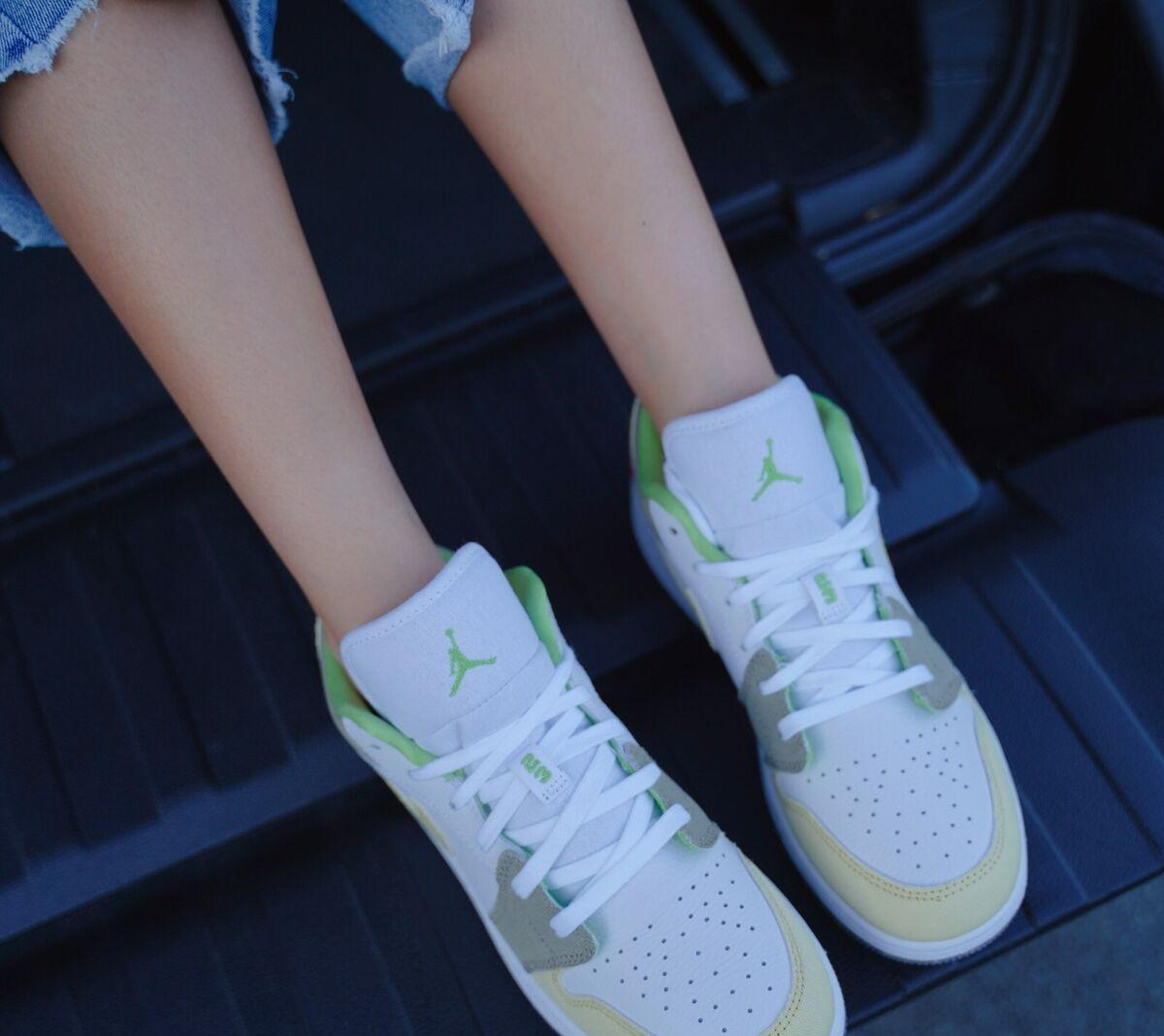 Giày Nike Air Jordan 1 Low Multi Color DJ0341-100 - Ảnh 2