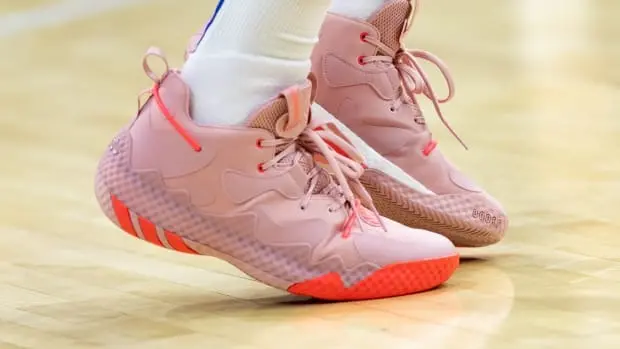 Giay Adidas Harden Vol. 6 'Wonder Mauve Turbo' GV8705