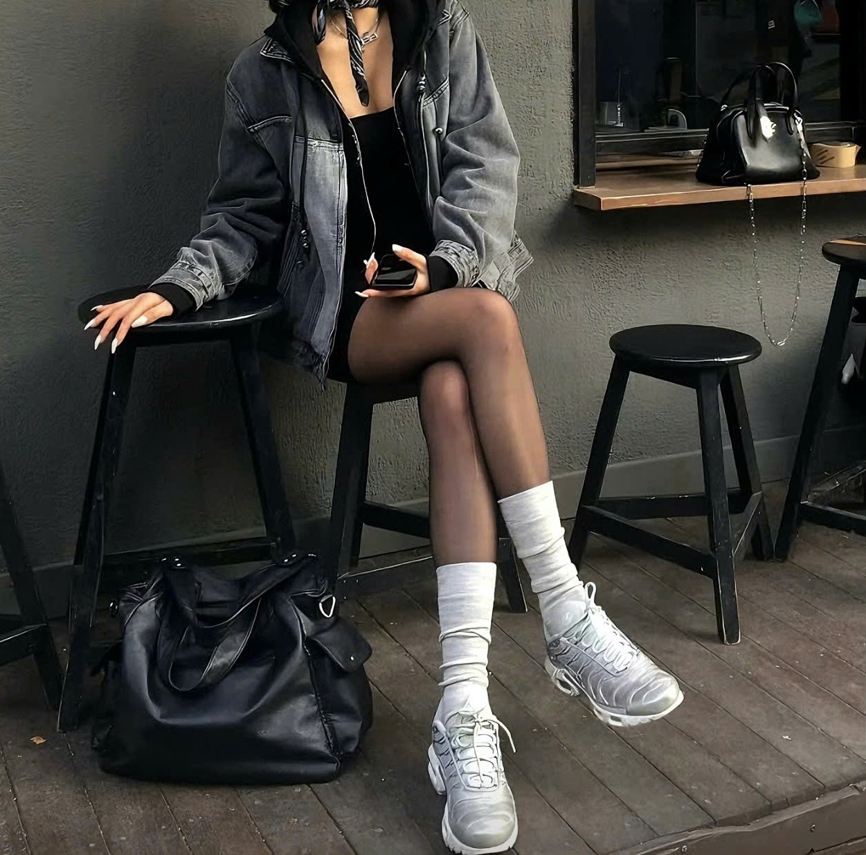 Alternative view of Giày Nike Air Max Plus 'Metallic Silver' FJ1012-095