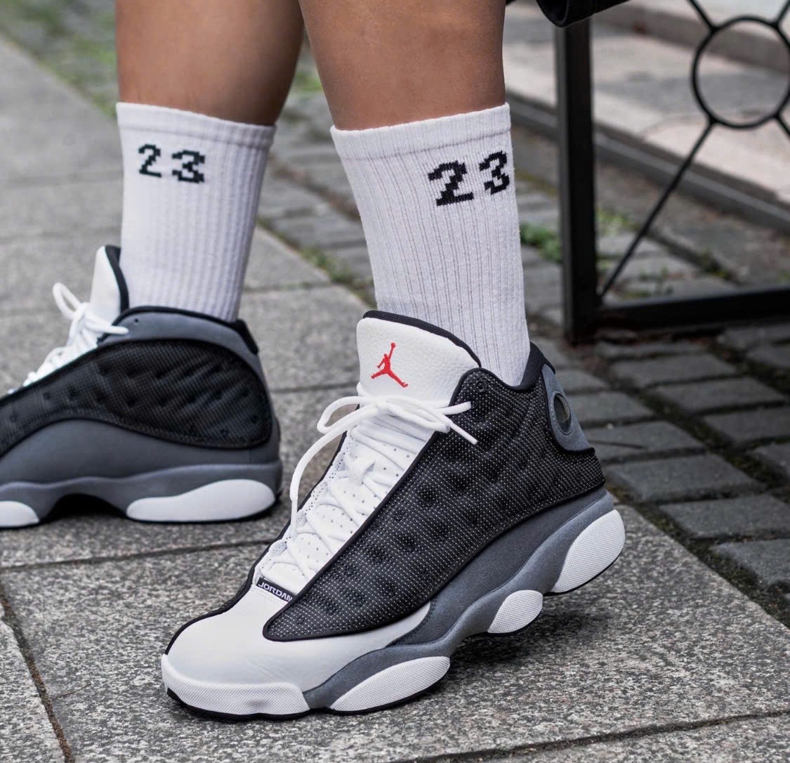 Alternative view of Giày Nike Air Jordan 13 Retro 'Black Flint' DJ5982-060