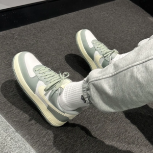 Giay Nike Air Force 1 Low '07 'LX Mica Green Coconut Milk' DV7186-300