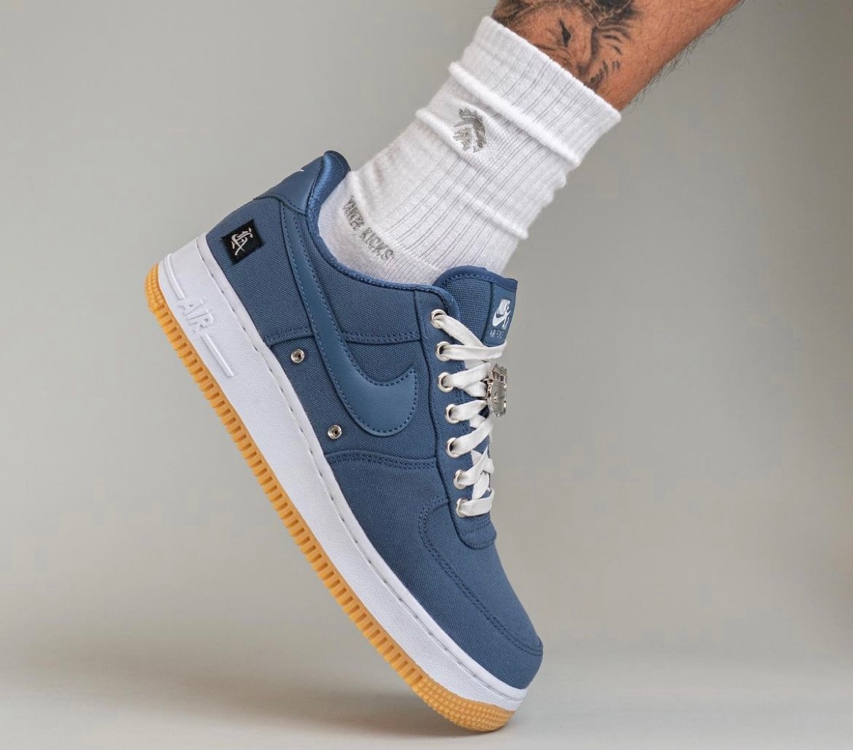 Giay Nike Air Force 1 Low 'West Coast' FJ4434-491