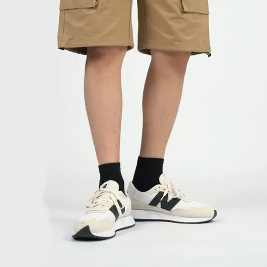 Giay New Balance 237 'Beige Black' MS237CB