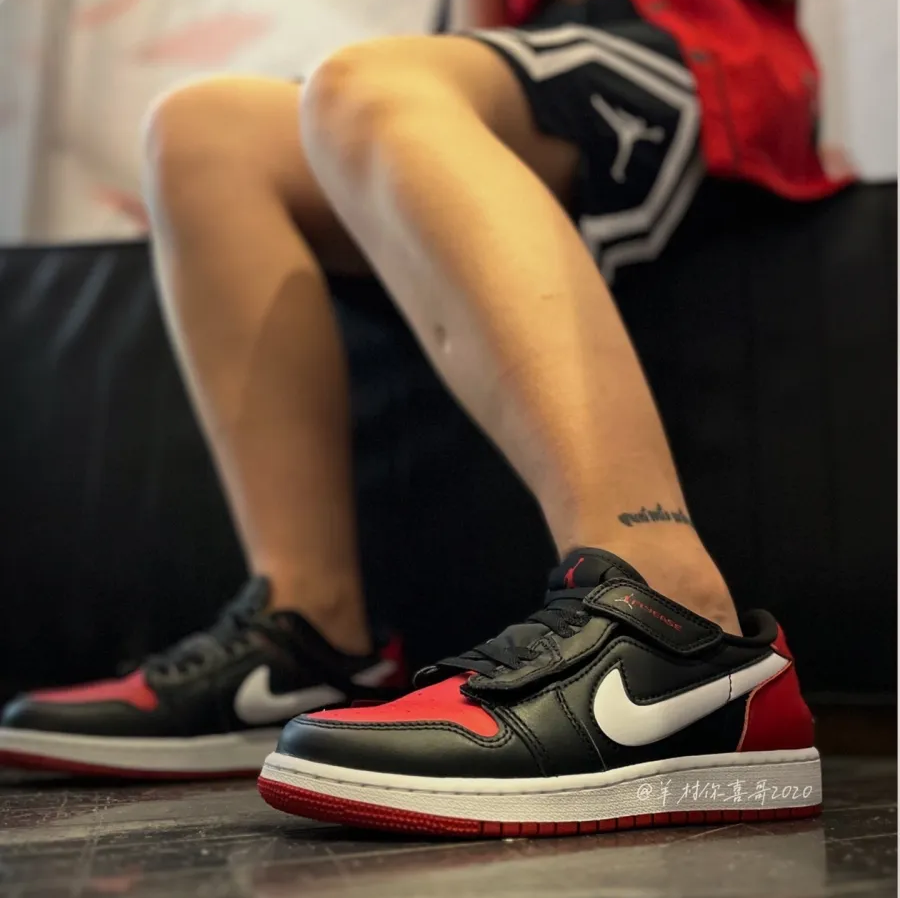Giay Nike Air Jordan 1 Low 'Alternate Bred Toe' 553558-066