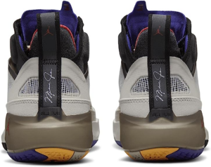 Giay Nike Jordan 37 'Light Bone Dark Concord' DD6959-060