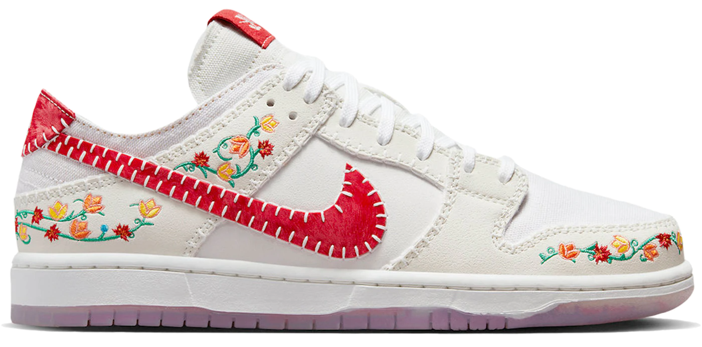 Giay Nike SB Dunk Low Decon N7 'Opti Yellow University Red' FD6951-700