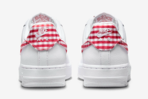 Giay Nike WMNS Air Force 1 Low 'Red Gingham' DZ2784-101