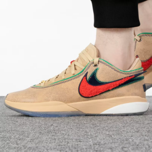 Giay Nike LeBron 20 'Four Horsemen Sesame' DV9089-200