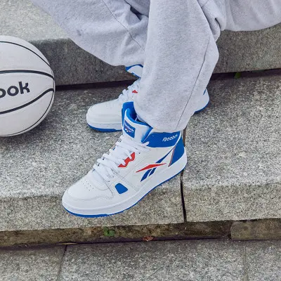 Giay Reebok Resonator Mid 'White Vector Blue' G57705