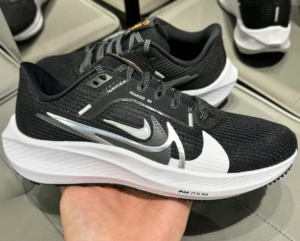 Giay Nike Pegasus 40 Premum 'Black White Grey' FB7703-001