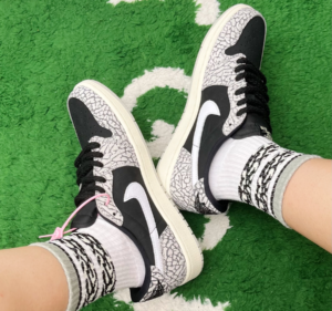 Giay Nike Air Jordan 1 Retro Low OG 'Black Cement' CZ0790-001