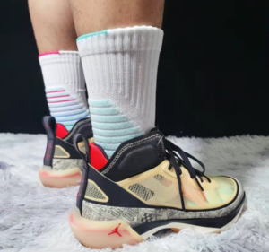 Giay Nike Jordan 37 'Jayson Tatum' DZ0812-200