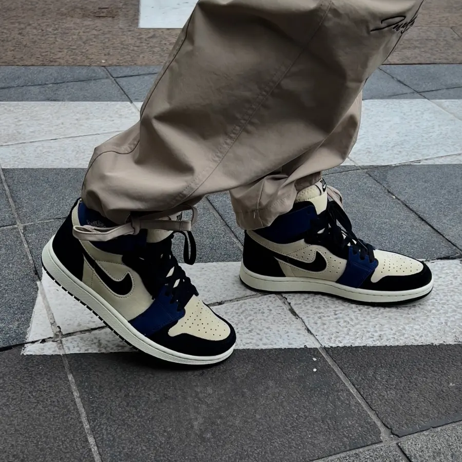 Giay Nike Air Jordan 1 High Zoom Comfort 2 'Blackened Blue' DV1305-104