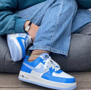 Giay Nike Air Force 1 Low 'Blue Patent' FJ4801-400