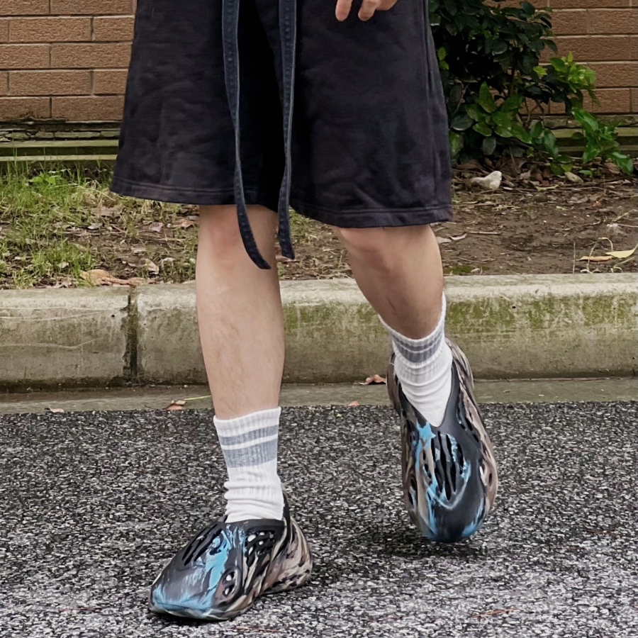 Dep Adidas Yeezy Foam RNR 'MX Cinder' ID4126