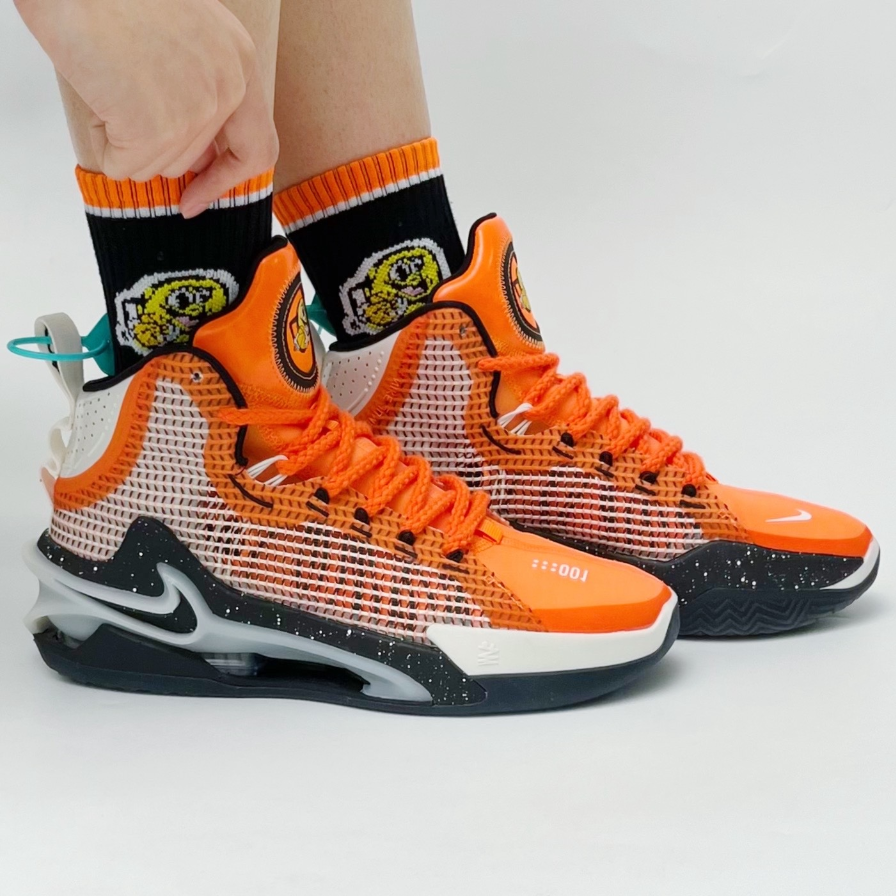 Giay Nike Air Zoom GT Jump 'Nike University' CZ9907-800