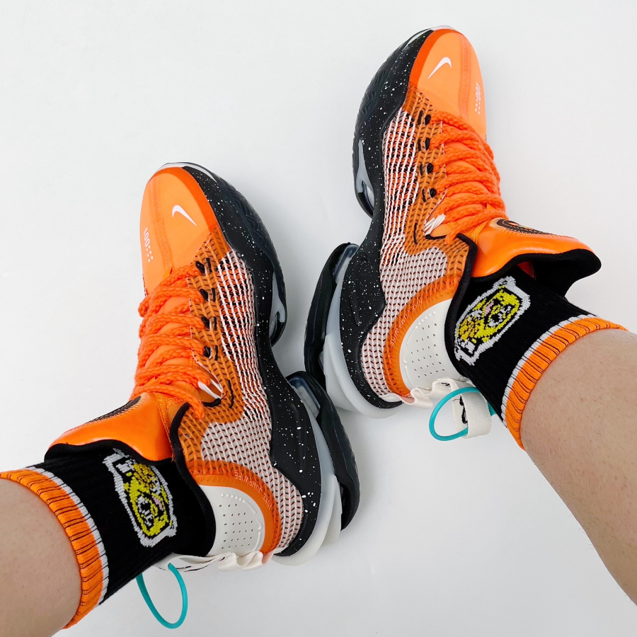 Giay Nike Air Zoom GT Jump 'Nike University' CZ9907-800