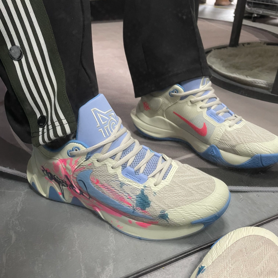 Giay Nike Giannis Immortality 2 'Coconut Milk Hot Punch' DM0825-103