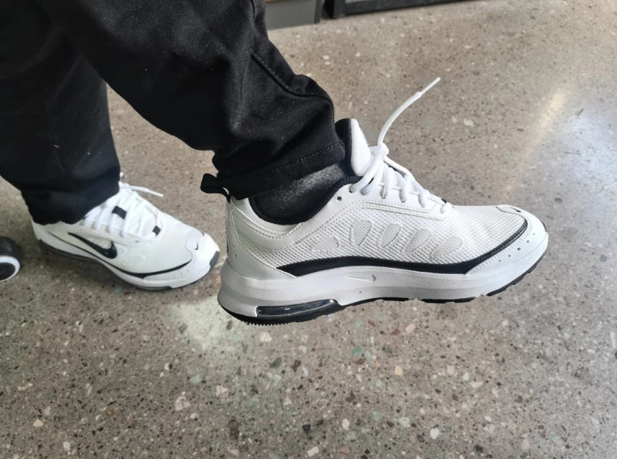 Alternative view of Giày Nike Air Max AP 'White Bright Crimson Black' CU4826-100