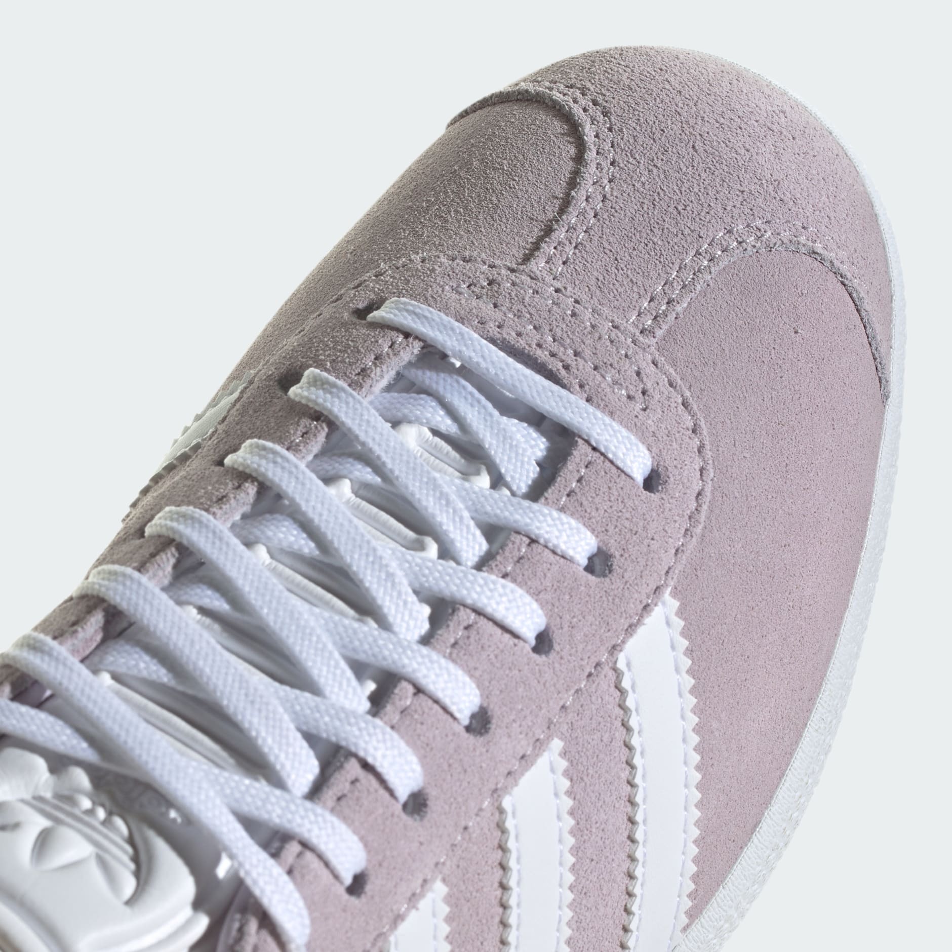Giay Adidas Gazelle 'Silver Dawn' ID7005