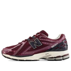 Giay New Balance 1906R 'Burgundy Black' M1906RCC