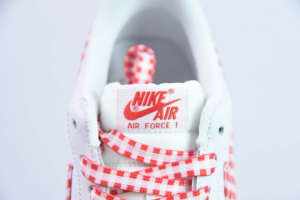 Giay Nike WMNS Air Force 1 Low 'Red Gingham' DZ2784-101
