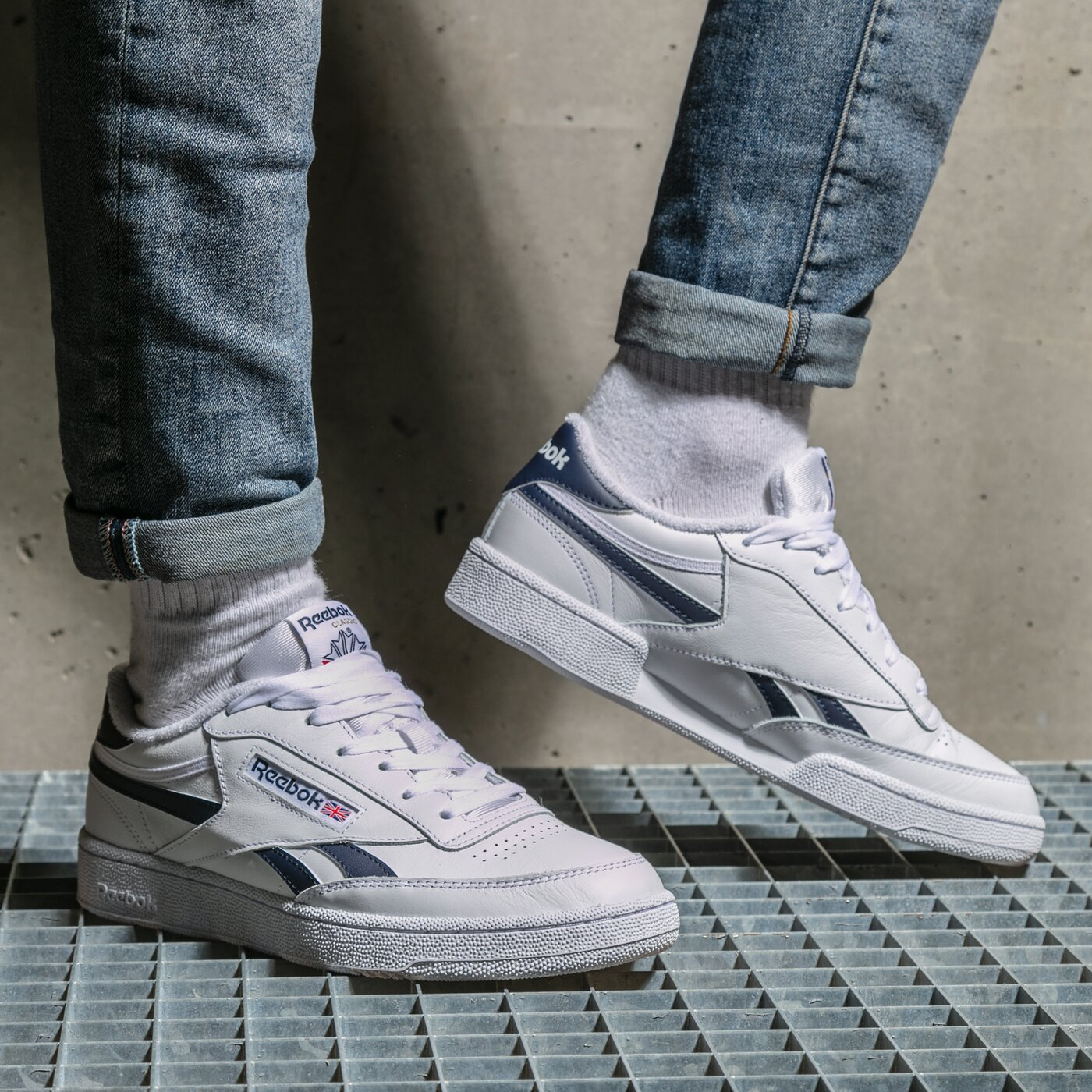 Giay Reebok Club C Revenge 'White Vector Navy' H04168