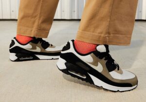 Giay Nike Air Max 90 'Phantom Khaki' DZ3522-001