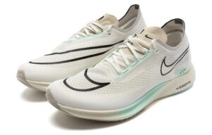Giay Nike ZoomX Streakfly "White Mint Green' FV0166-101