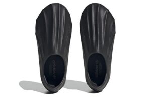 Giay Adidas AdiFOM Superstar 'Triple Black' GZ2619