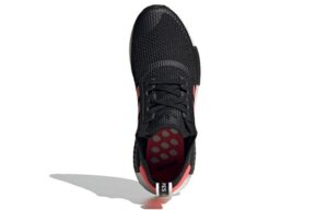 Giay Adidas NMD R1 'Black Signal Pink White' FV9153