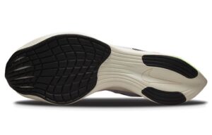 Giay Nike ZoomX Vaporfly Next% 2 'Coconut Milk' FB1846-101