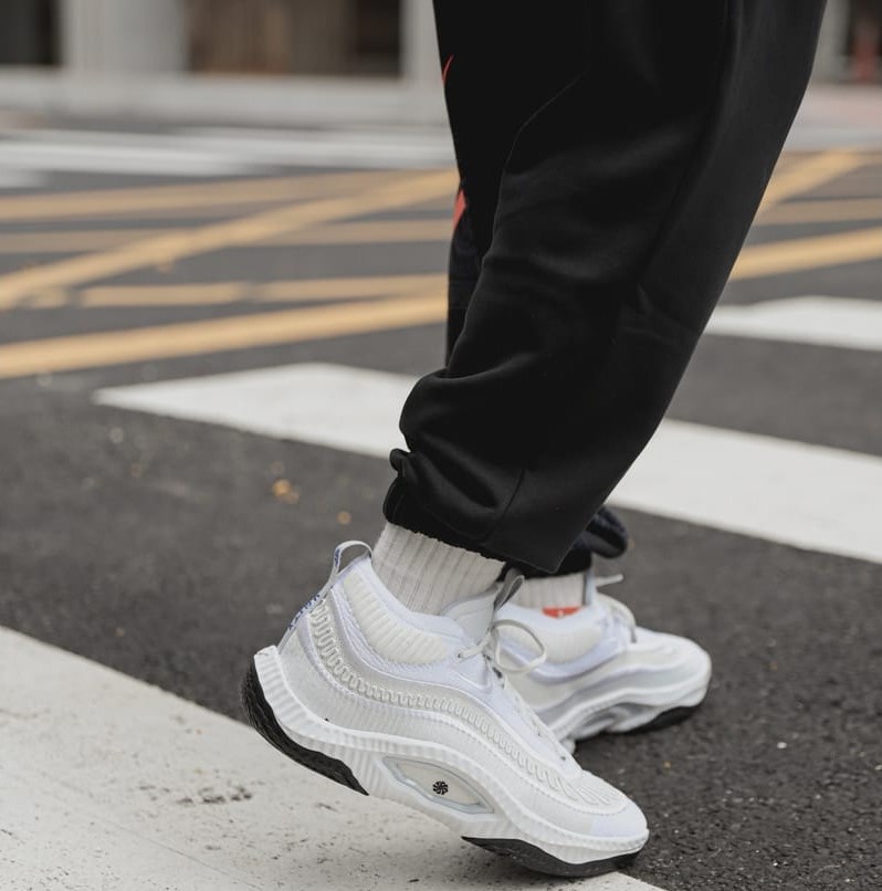 Giay Nike Cosmic Unity 3 'Summit White Black' DV2770-100