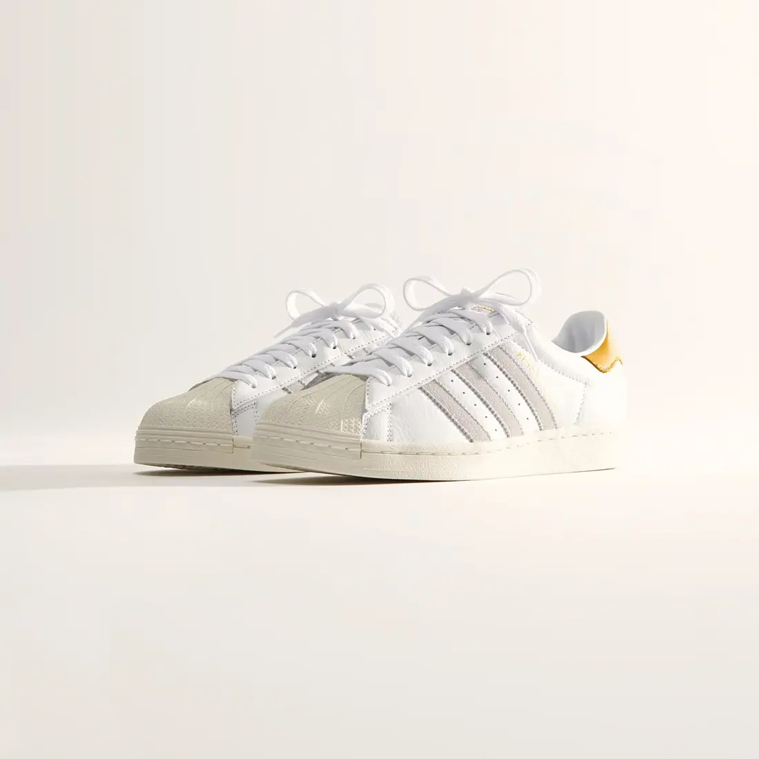 Giay Adidas x Kith Superstar Classics 'Off White' IE4798
