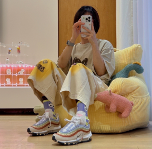 Giay Nike Air Max 97 'Be True' FD8637-600