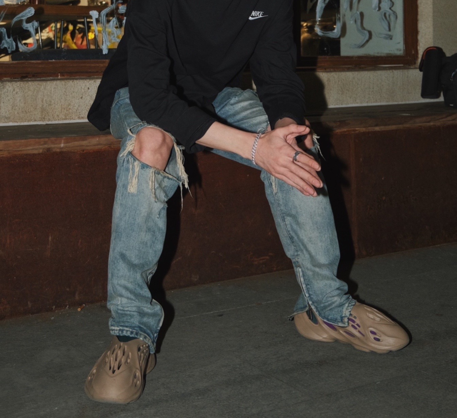 Giay Adidas Yeezy Foam RNNR 'Clay Red' HP5335