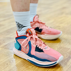 Giay Nike Kyrie Low 5 'Madder Root' DJ6014-800