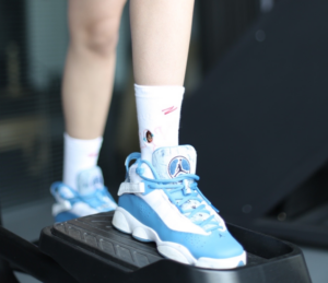 Giay Nike Jordan 6 Rings GS 'Bleached Denim' DM8956-100