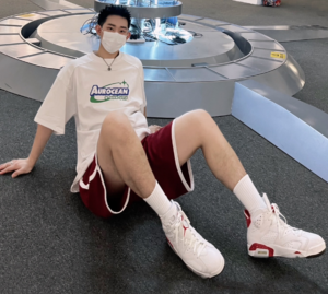 Giay Nike Air Jordan 6 Retro 'Red Oreo' 384665-162