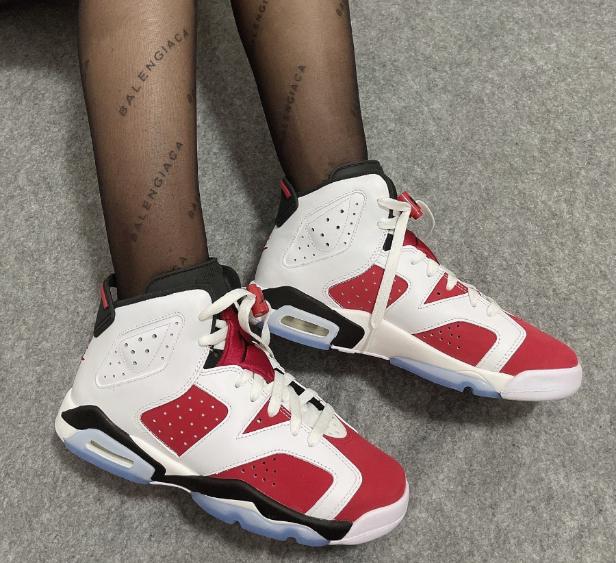 Giay Nike Air Jordan 6 Retro 'Carmine' 384665-106